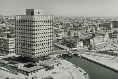 Aanzicht van het voormalige Girokantoor in Leeuwarden